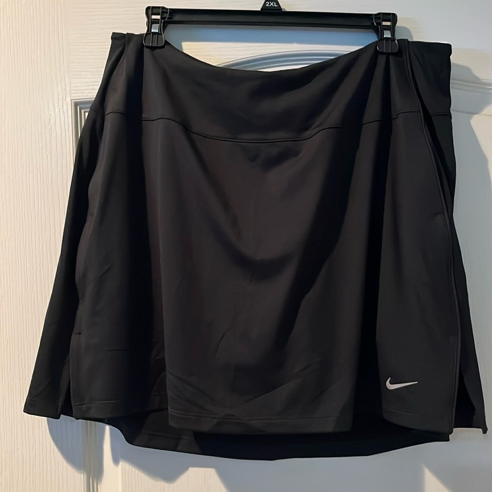 Size XL Nike dri fit skirt